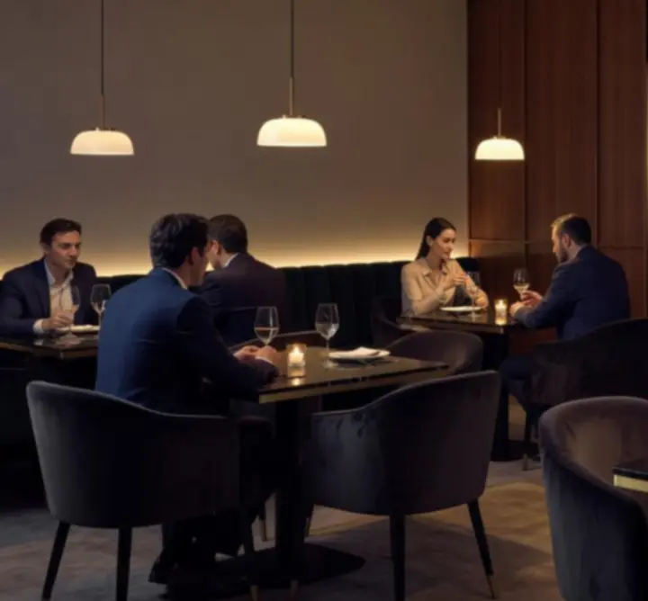 Modern, hangulatos éttermi tér a Career Step Guide dining részlegén